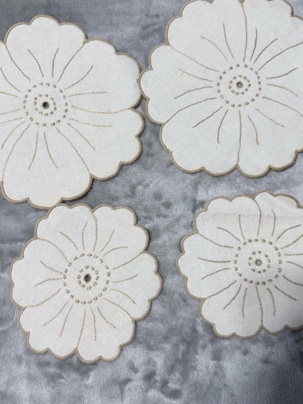Embroidered Flower Linen Doilies Set of 4 in White Beige